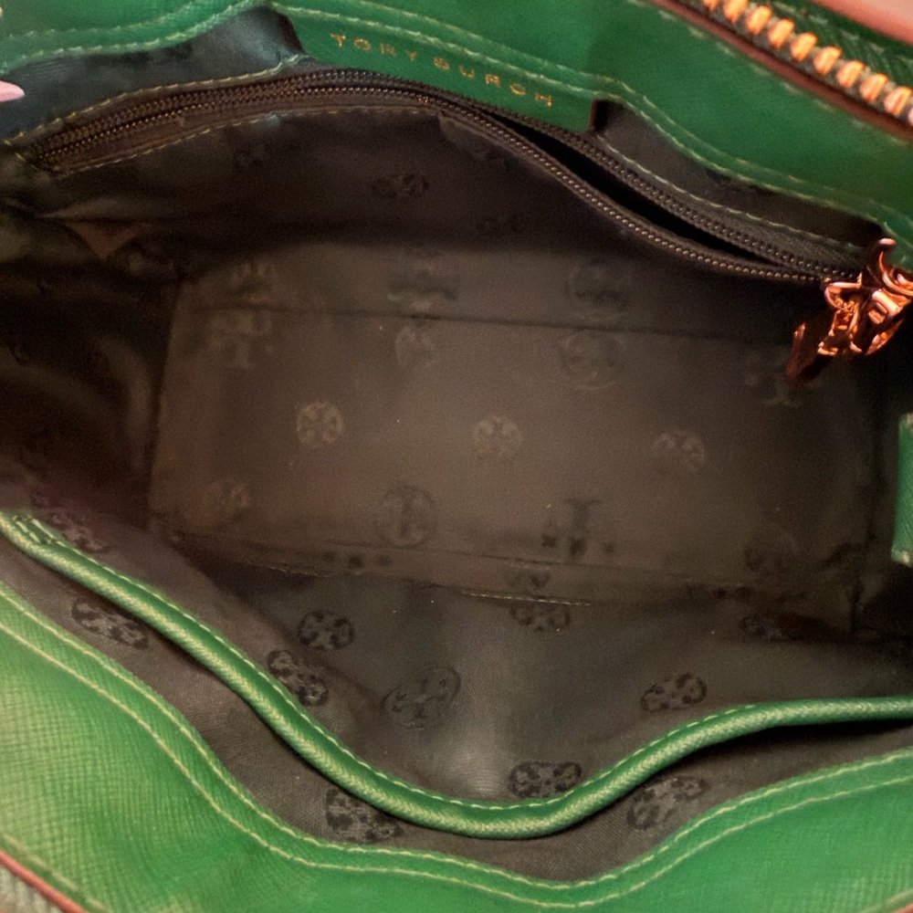 Green Tory Burch crossbody - Picture 5 of 8